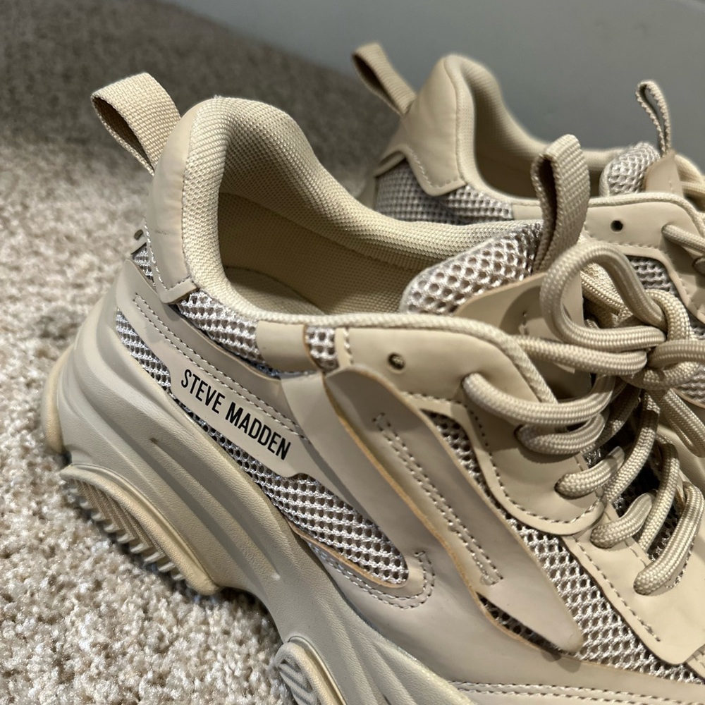 Steve Madden Cream Chunky Sneakers